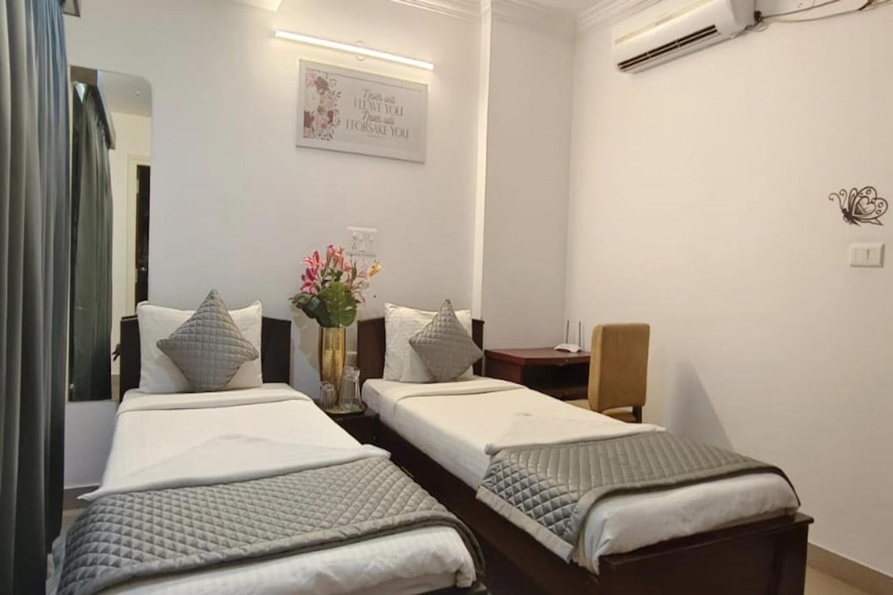 Yahweh Suites Bangalore Esterno foto