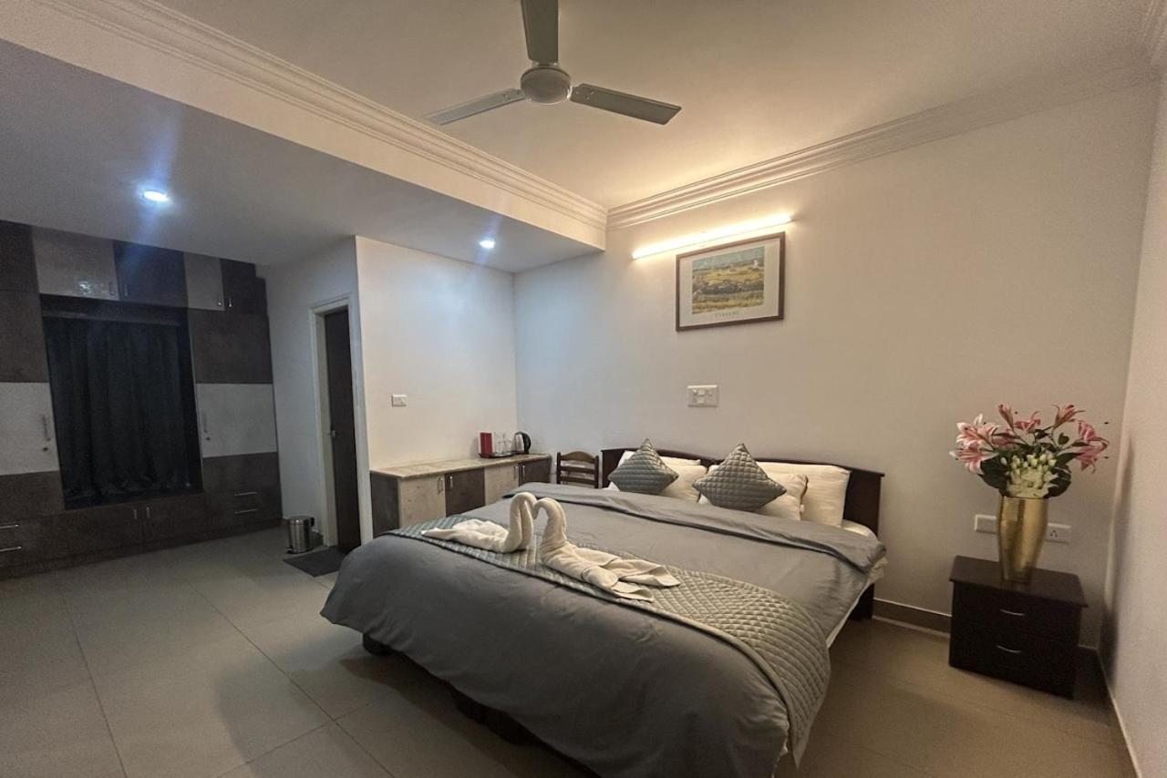 Yahweh Suites Bangalore Esterno foto