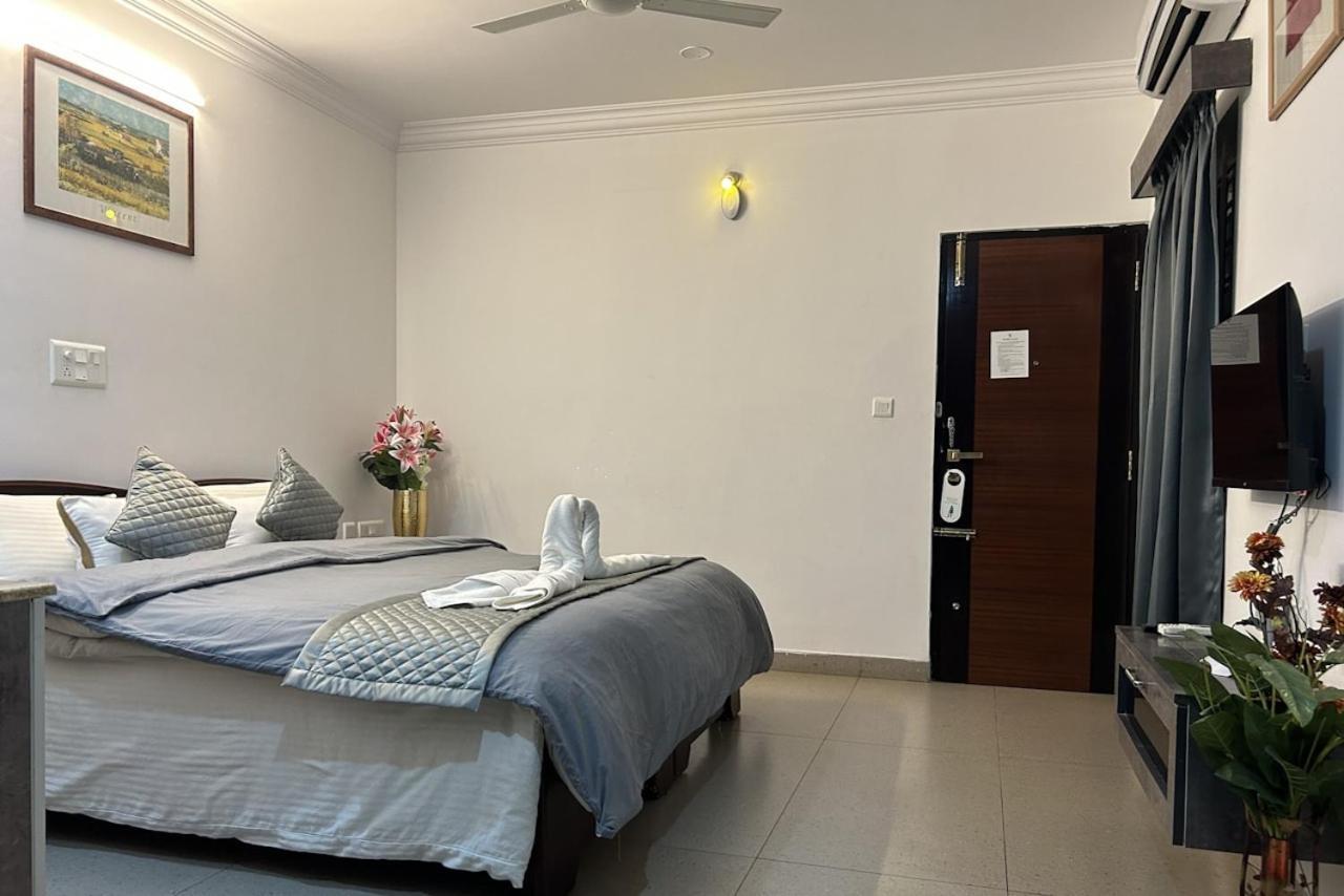 Yahweh Suites Bangalore Esterno foto